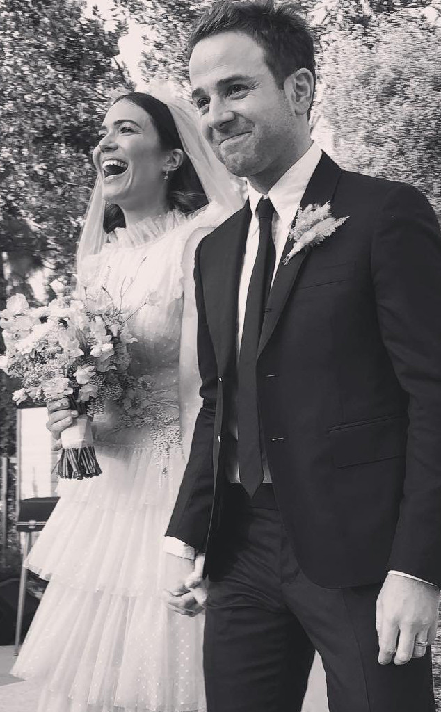 Mandy Moore Marries In Pink See More Celeb Wedding Dresses E Online